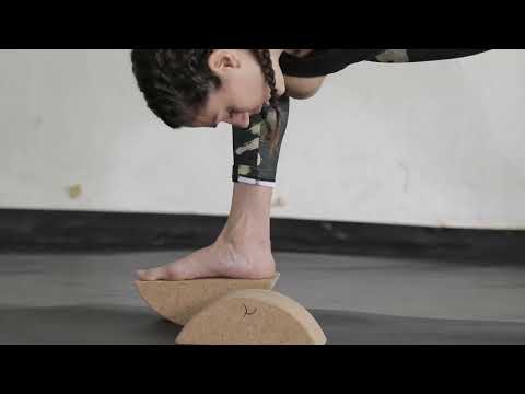 hand made cork balance blocks - mula קוביות איזון מולה יוגה - מחזק שרירי ליבה ריצפת אגן ומייצבים